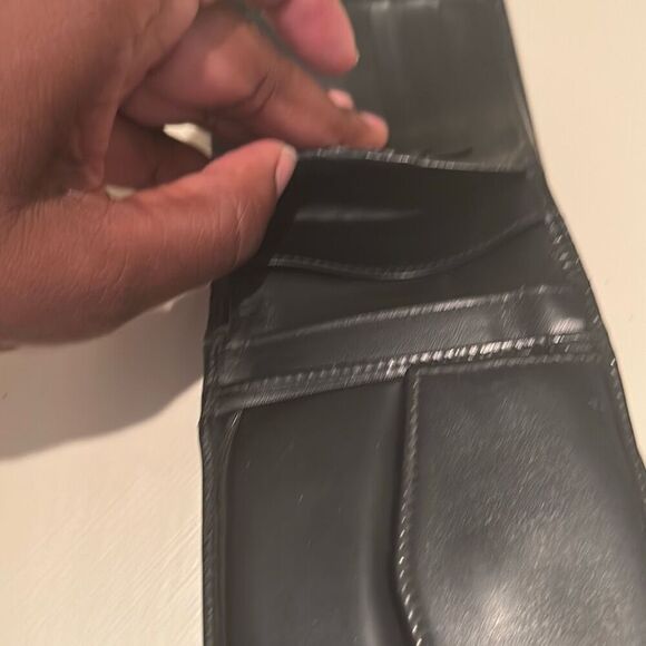 Dolce & Gabbana Bifold Wallet Black Leather Cardholder Minimalist Quiet Luxury - Picture 13 of 15